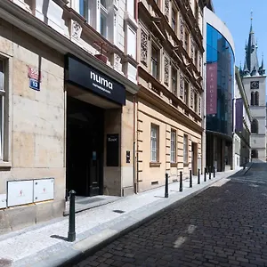 Numa Root 4*, Praga República Checa